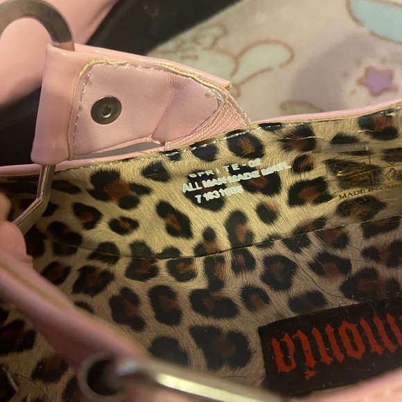 size “7” demonia pink heart buckle mary janes - Picture 3 of 4